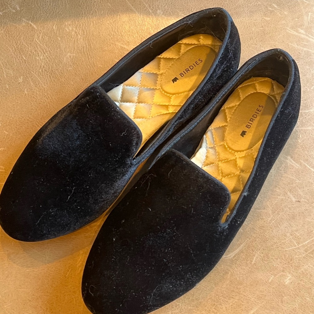 Birdies “The Starling” Black velvet loafers size 9